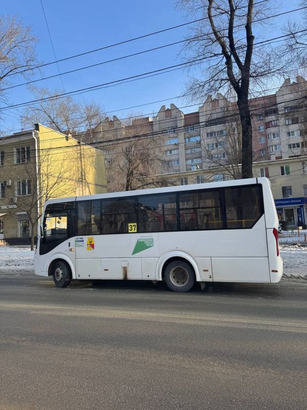 Пенсионерку, которую сбил автобус, доставили в больницу
