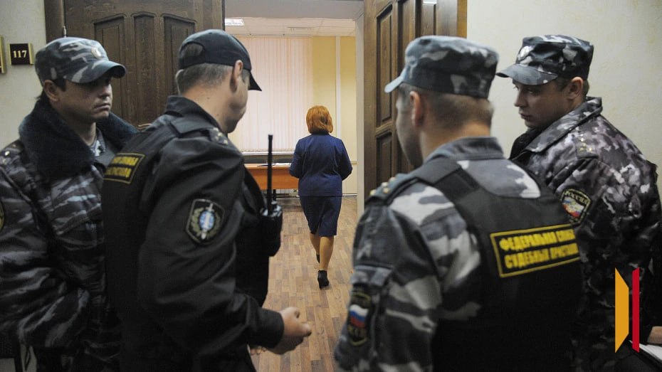 После ареста счетов УК выплатила жительнице Воронежа 957 тыс рублей за затопленную квартиру