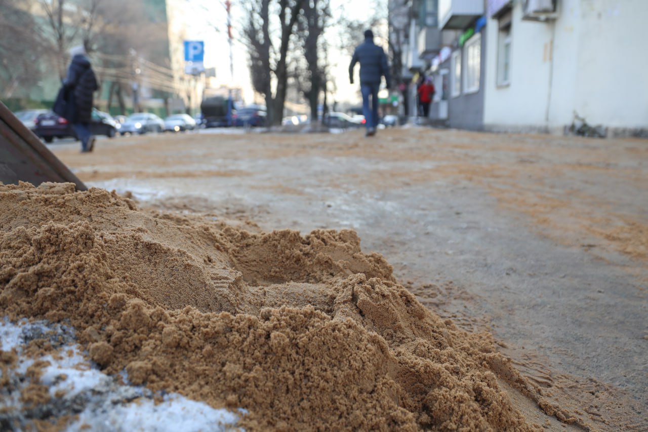 Сергей Петрин: Сегодня районные комбинаты благоустройства отдельно уделяли внимание местам, о которых сообщили горожане Сергей Петрин: Сегодня районные комбинаты благоустройства отдельно уделяли внимание местам, о которых сообщили горожане