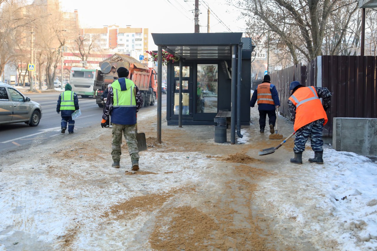 Сергей Петрин: Сегодня районные комбинаты благоустройства отдельно уделяли внимание местам, о которых сообщили горожане Сергей Петрин: Сегодня районные комбинаты благоустройства отдельно уделяли внимание местам, о которых сообщили горожане