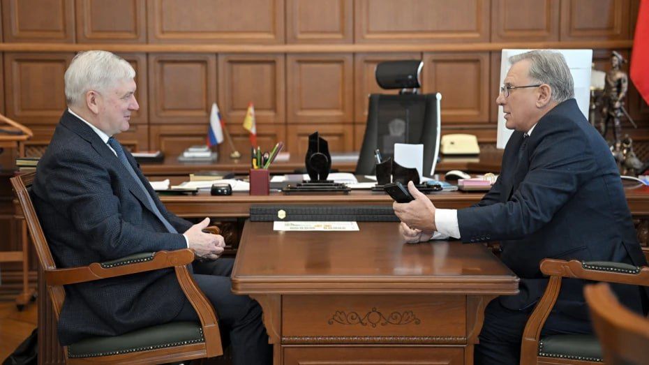 Губернатор Александр Гусев обсудил сотрудничество Воронежской области с Чеченской Республикой