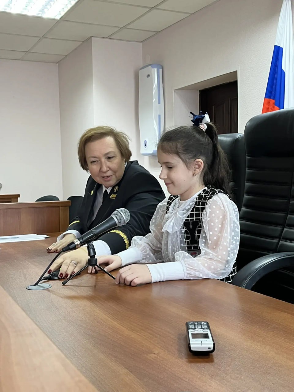 Губернатор Александр Гусев исполнил еще одну мечту 7-летней Эмилии из Нововоронежа Губернатор Александр Гусев исполнил еще одну мечту 7-летней Эмилии из Нововоронежа