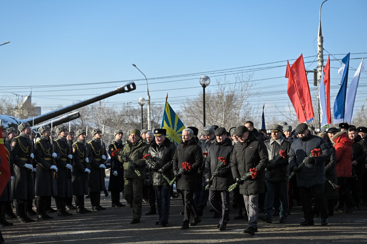 Особая дата: в Воронеже почтили память защитников города в годы Великой Отечественной войны Особая дата: в Воронеже почтили память защитников города в годы Великой Отечественной войны