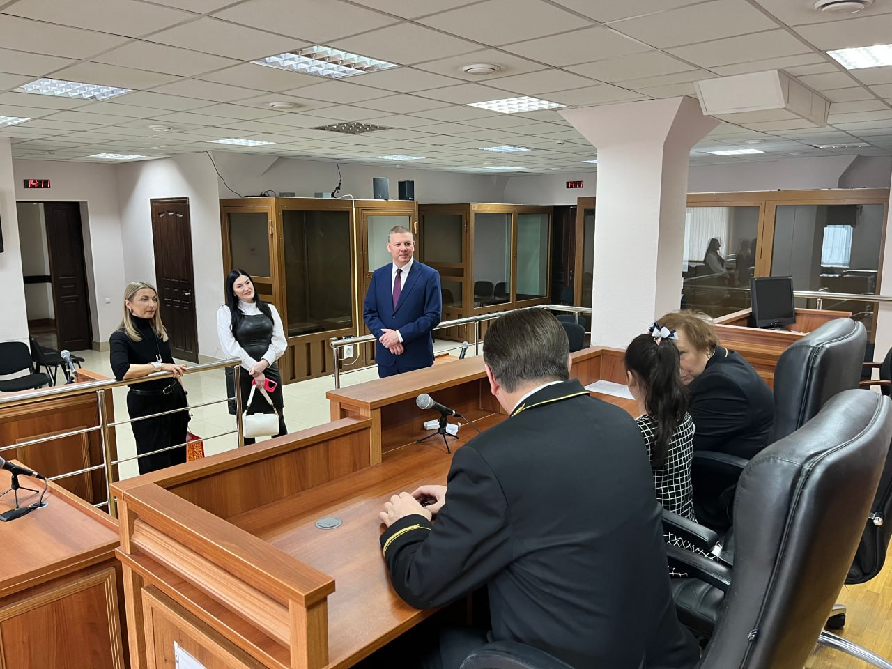 Судья в семь лет. РГУП и Воронежский областной суд поддержали мечту Эмилии Судья в семь лет. РГУП и Воронежский областной суд поддержали мечту Эмилии