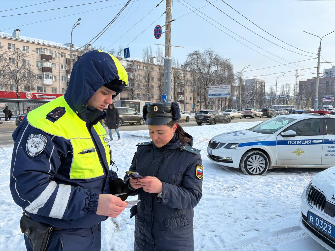 по штрафам в Воронеже. Сотрудники Госавтоинспекции задержали водителя 1999 года рождения, который накопил рекордные неоплаченных штрафа за нарушения ПДД