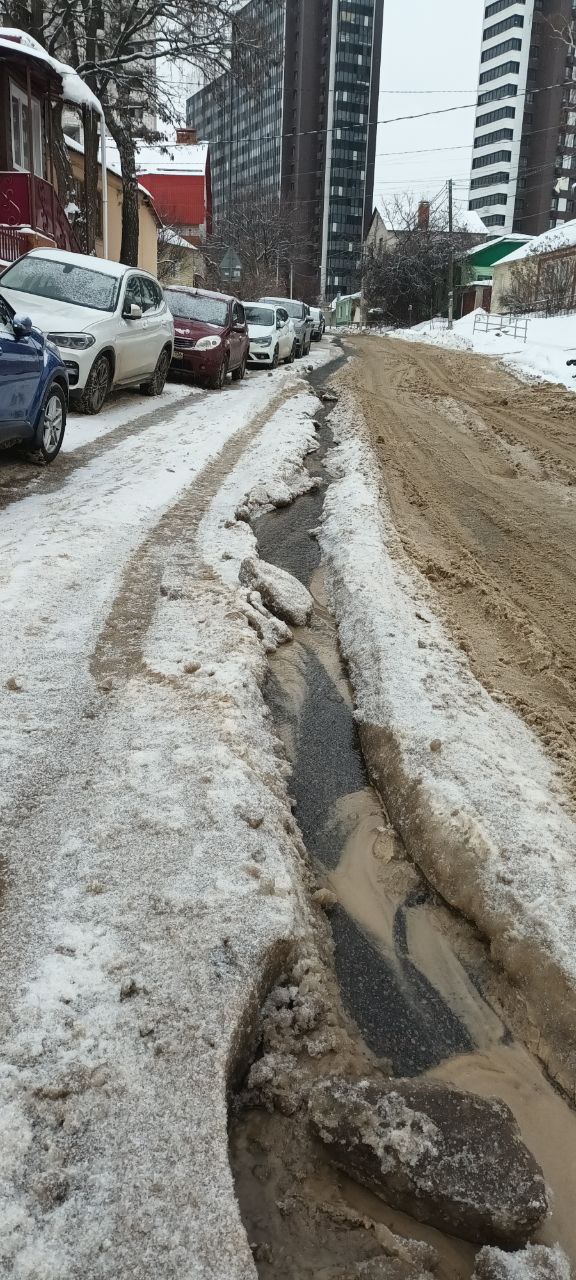 Мы, жители ул. Красных партизан, перекрестка по ул. Станкевича, буквально брошены на произвол судьбы Мы, жители ул. Красных партизан, перекрестка по ул. Станкевича, буквально брошены на произвол судьбы