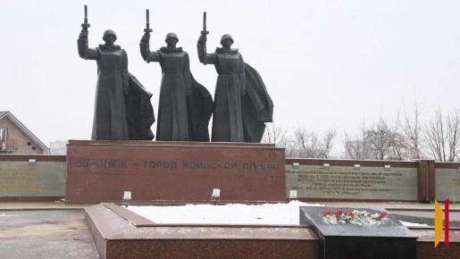 ����-������ ������� ������� ������� ��������� � ������� ������� � ���� ������������ ��������