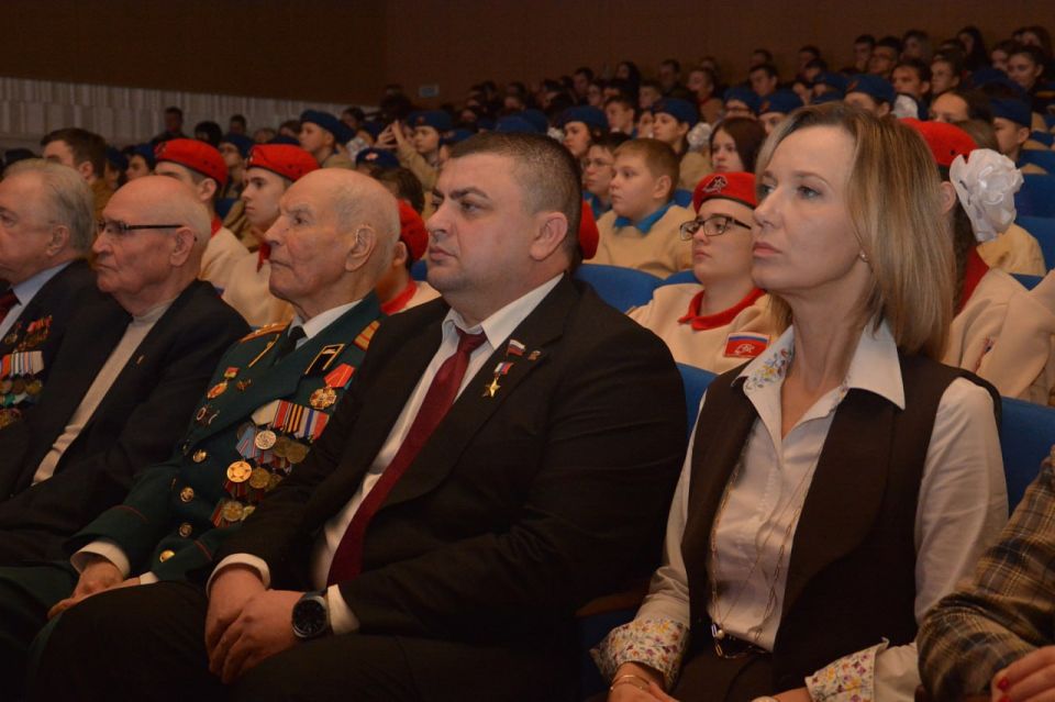 ������ �������� ������ ������� � ������������� ����� ��������