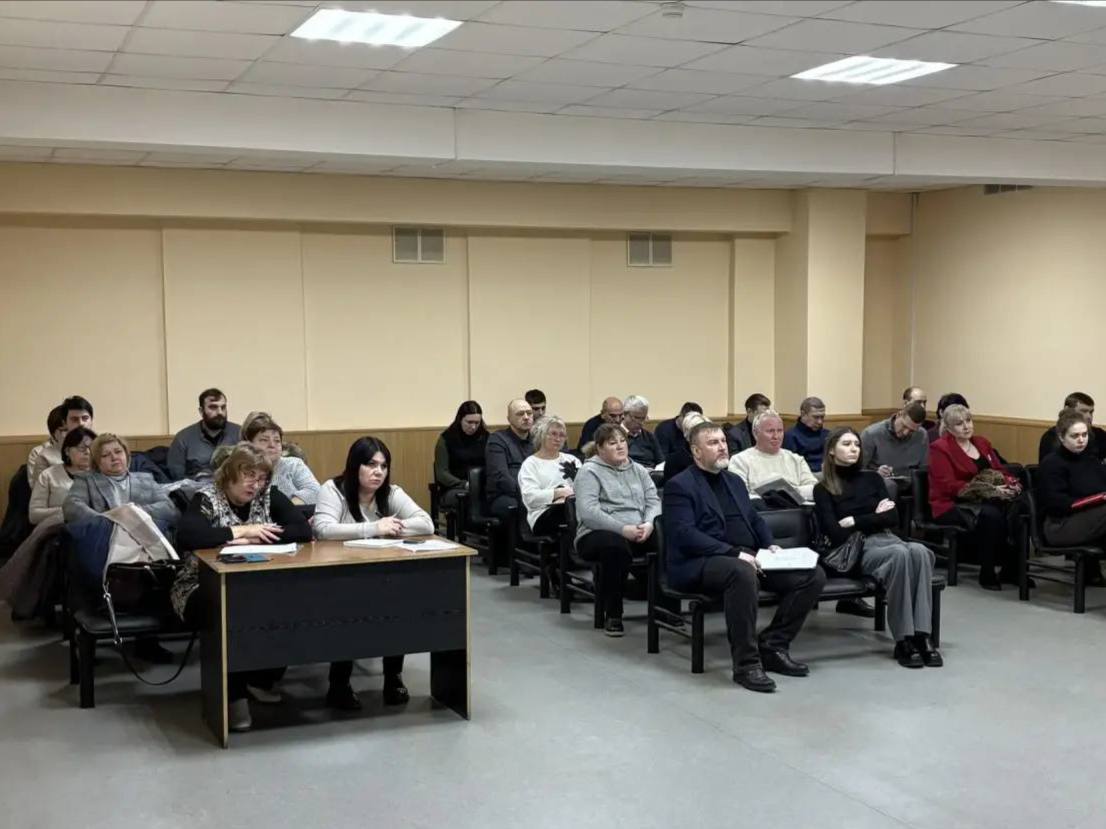 В городской Госавтоинспекции прошло рабочее совещание по вопросам безопасности пассажирских перевозок В городской Госавтоинспекции прошло рабочее совещание по вопросам безопасности пассажирских перевозок