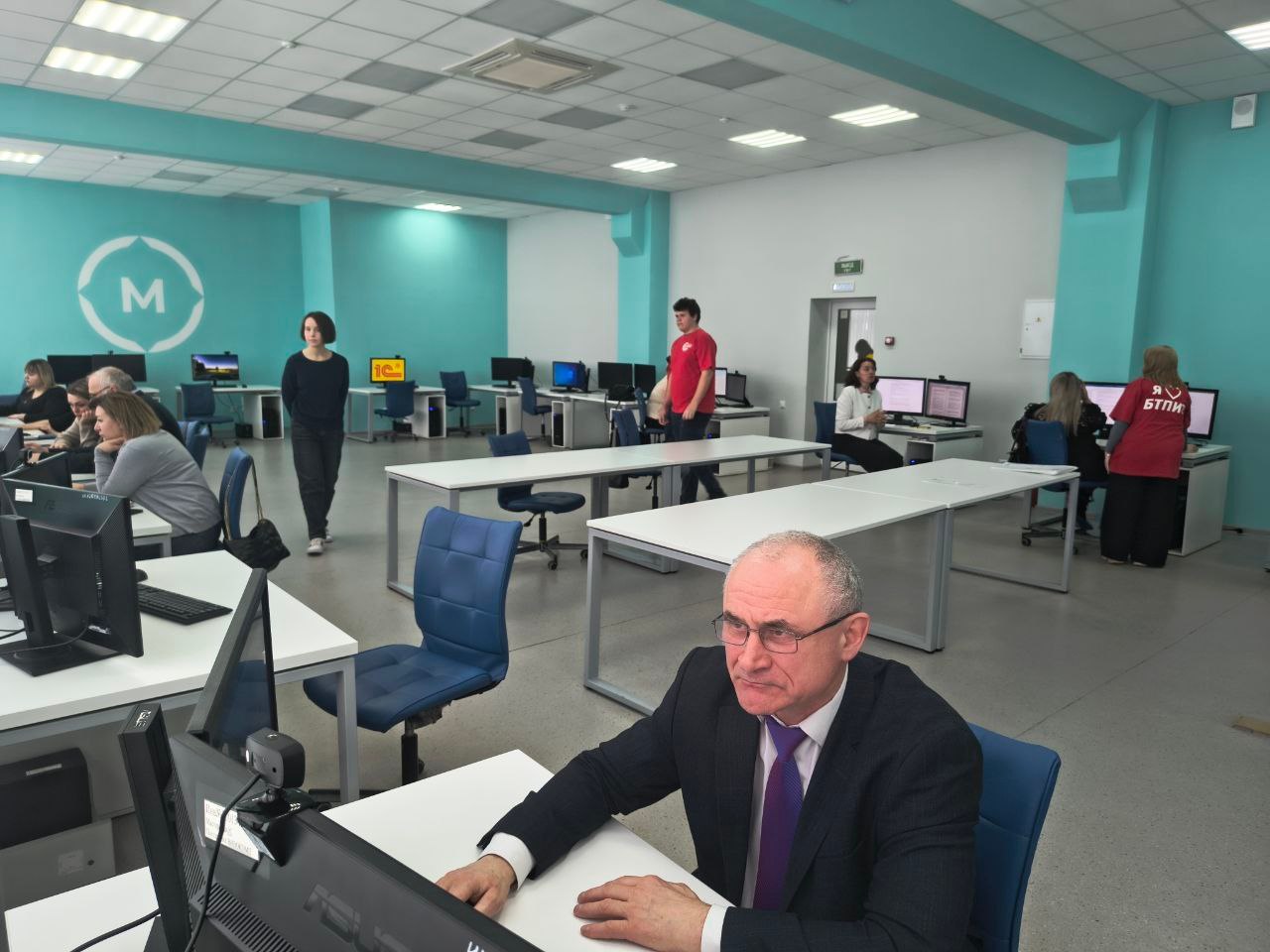 Как правильно использовать ИИ в медиаработе организаторов выборов? Как правильно использовать ИИ в медиаработе организаторов выборов?