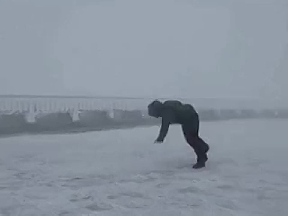 ��������� ������� ��������� ��-�� ����� �������� ����� �������� � ��������