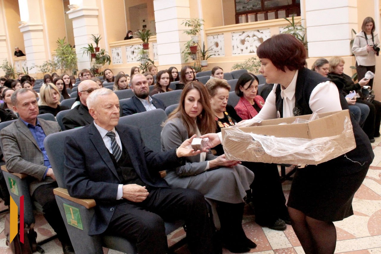 Воронеж присоединился к Всероссийской акции памяти «Блокадный хлеб» Воронеж присоединился к Всероссийской акции памяти «Блокадный хлеб»