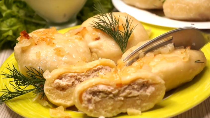 Сытные картофельные галушки с фаршем для семейного ужина