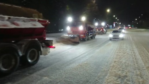 #уборка_Воронежа. Комбинаты благоустройства продолжают работу по уборке города