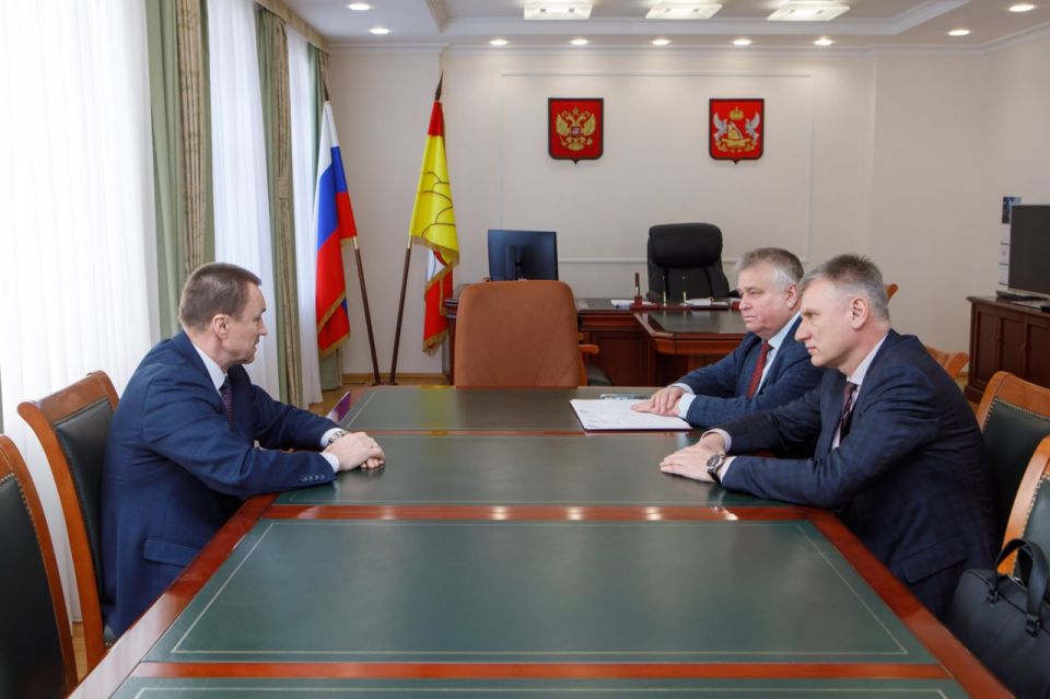 ���� ������� ������ ������� � ������������ ��������� �������������������, �������� � ������� �������� ������������