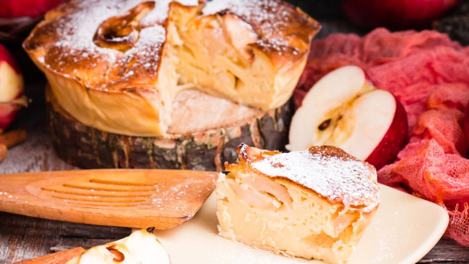 Как испечь идеальную шарлотку: простые советы для кулинаров