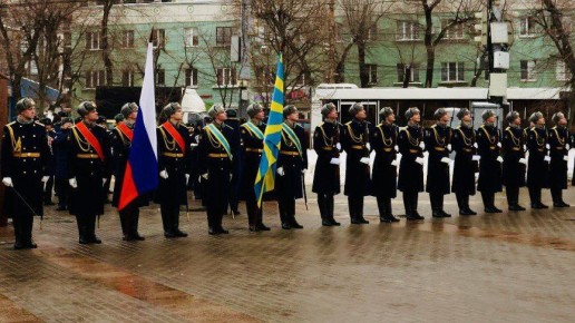 Руководство ГУ МВД России по Воронежской области почтило память воинов-интернационалистов