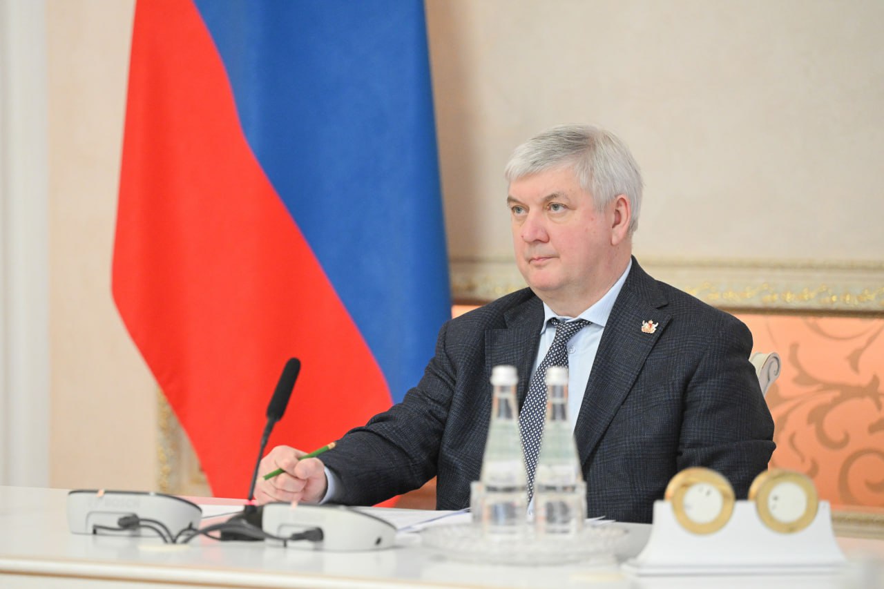 Александр Гусев: Обсудили результаты и планы развития системы образования на совещании, которое по видеосвязи провел Заместитель Председателя Правительства Российской Федерации Дмитрий Чернышенко Александр Гусев: Обсудили результаты и планы развития системы образования на совещании, которое по видеосвязи провел Заместитель Председателя Правительства Российской Федерации Дмитрий Чернышенко