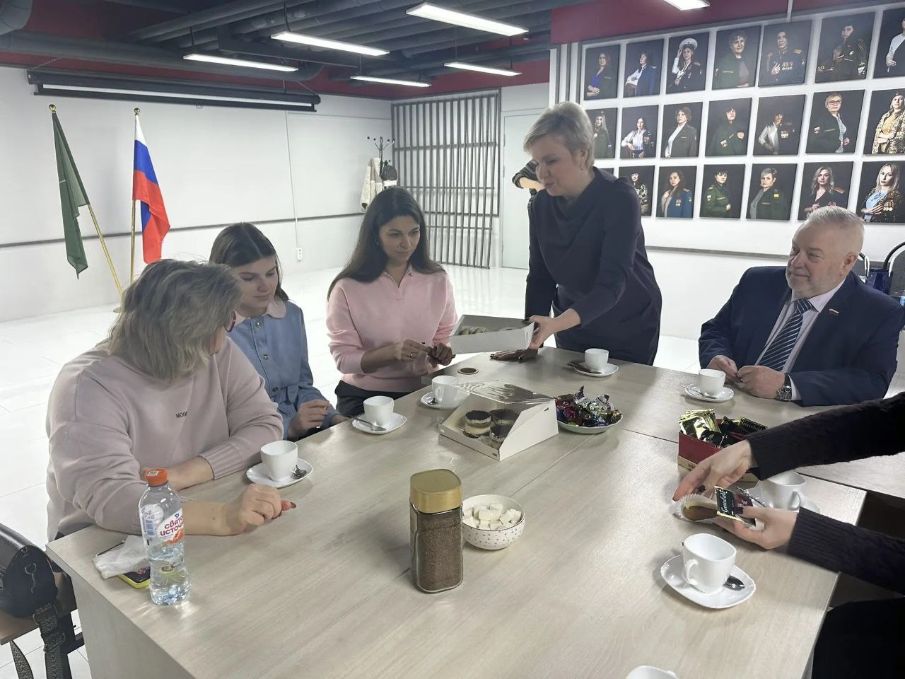 Принял участие во Всероссийской акции «Ёлка желаний» Принял участие во Всероссийской акции «Ёлка желаний»