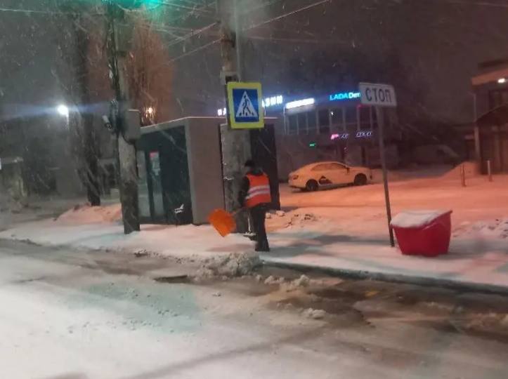 #уборка_Воронежа в ночь с 15 на 16 февраля #уборка_Воронежа в ночь с 15 на 16 февраля