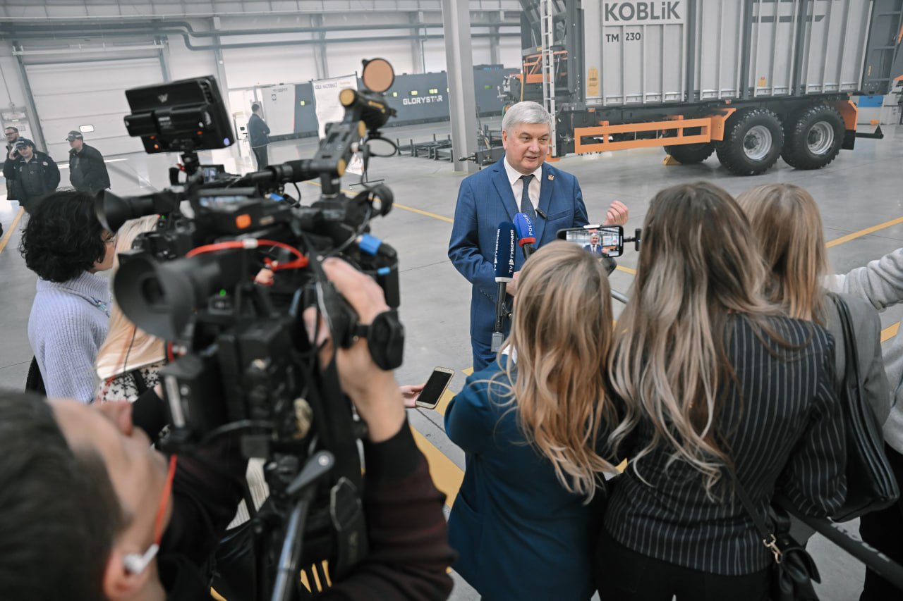 В Воронеже запущено новое производство современной прицепной техники для АПК В Воронеже запущено новое производство современной прицепной техники для АПК