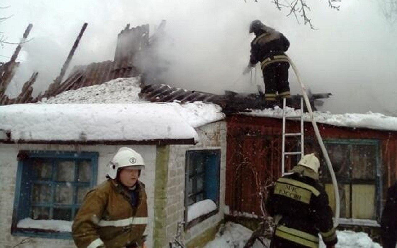 Двухлетний ребенок погиб на пожаре в Левобережном районе Воронежа