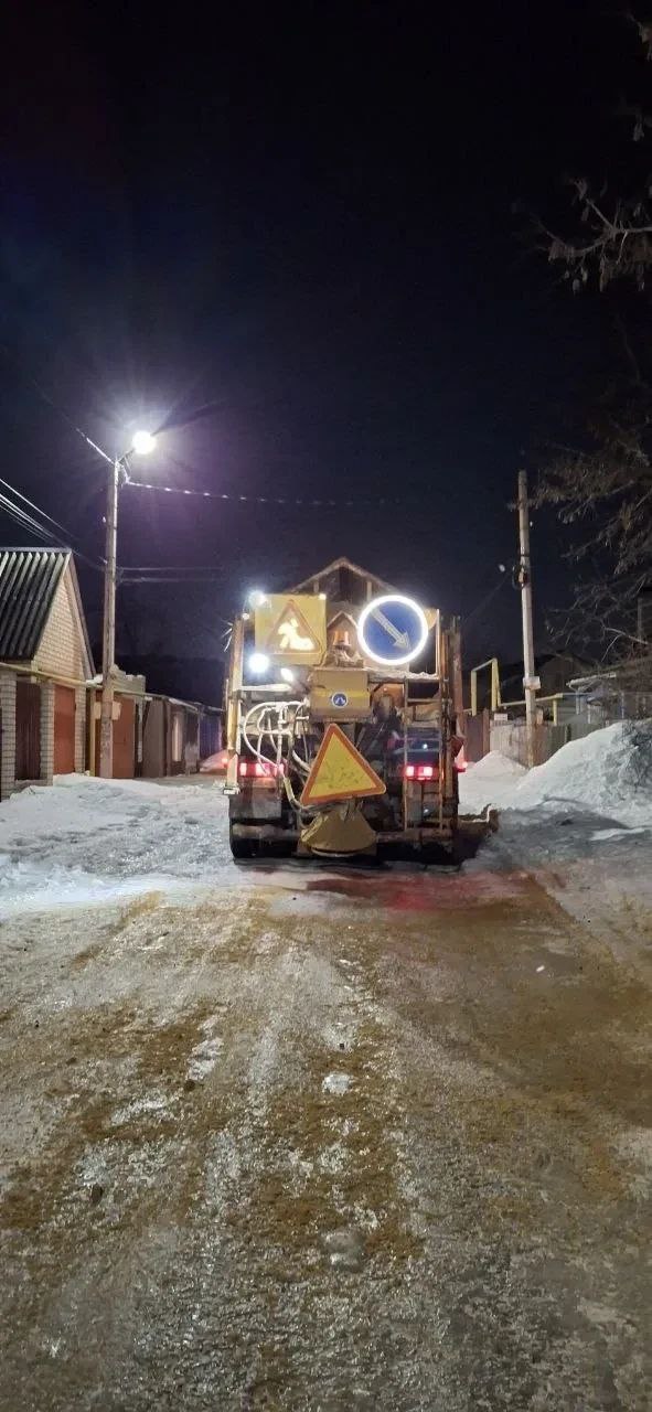 #уборка_Воронежа. Комбинаты благоустройства продолжают работу в круглосуточном режиме #уборка_Воронежа. Комбинаты благоустройства продолжают работу в круглосуточном режиме