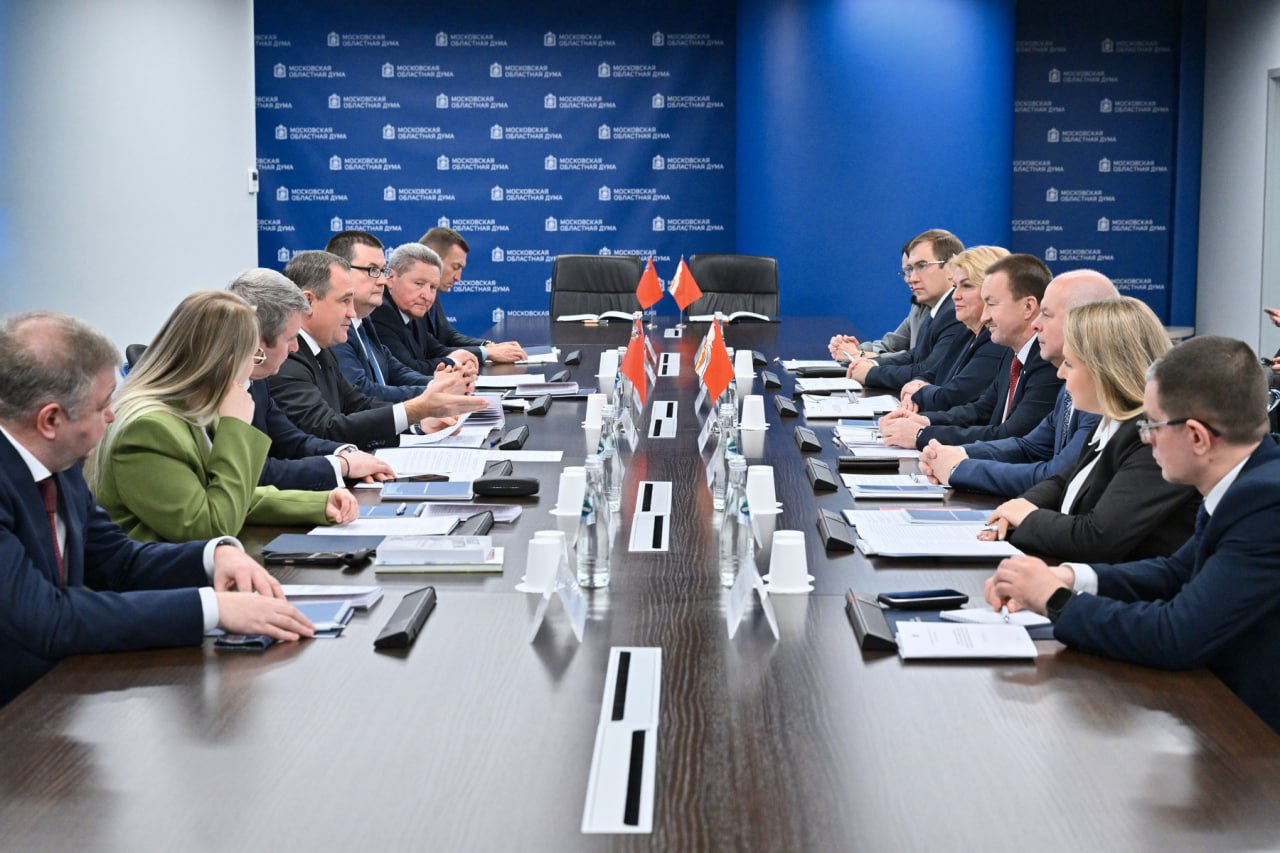 Юрий Матузов: «Обмен опытом и эффективными практиками в сфере законодательства укрепляет регионы» Юрий Матузов: «Обмен опытом и эффективными практиками в сфере законодательства укрепляет регионы»