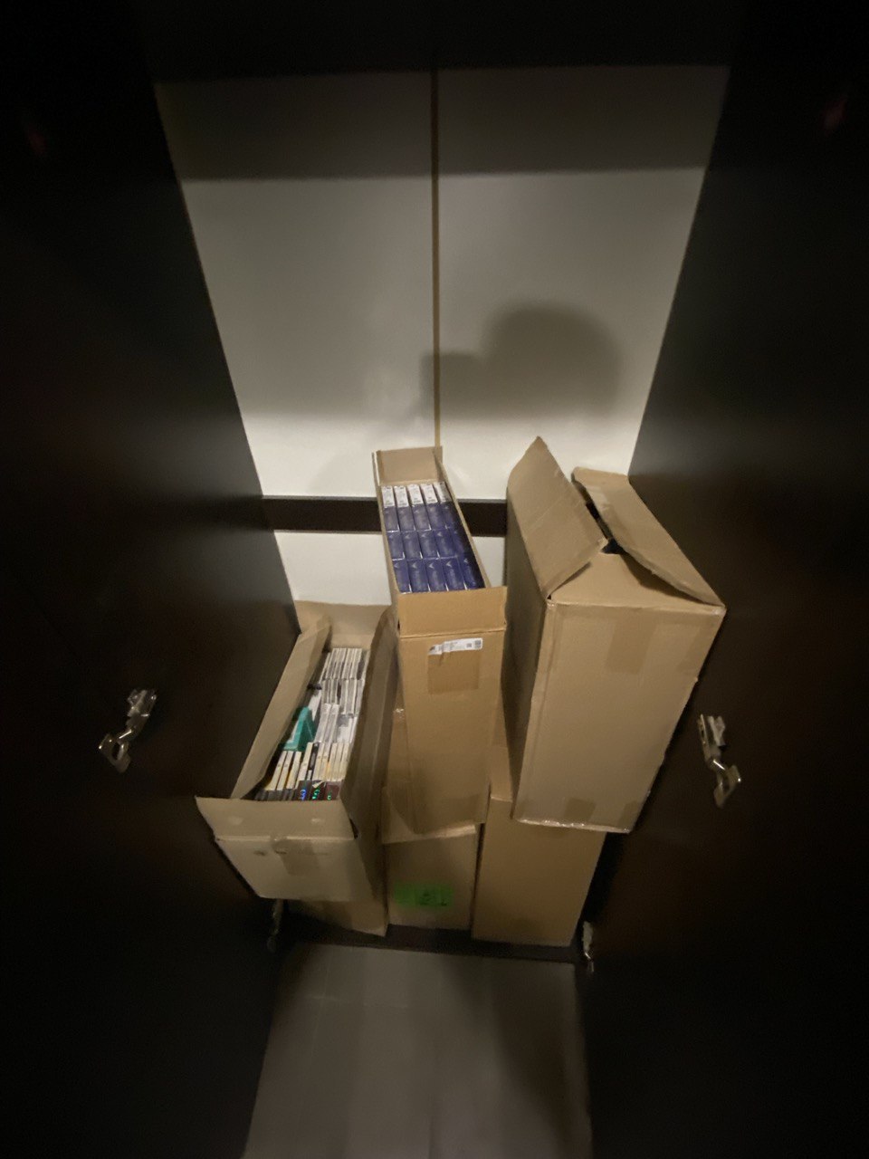 Сотрудники ОЭБиПК изъяли крупную партию фальсификата у жителя Воронежской области Сотрудники ОЭБиПК изъяли крупную партию фальсификата у жителя Воронежской области