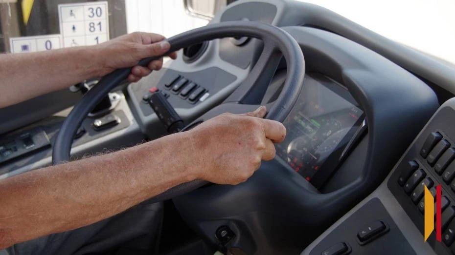 � �������� 50-������ ������� ������ �� �������� � �������� � ������������ �������� 400 ��� ������