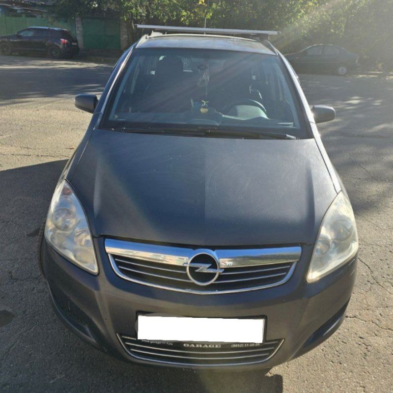 500 �.�. Opel Zafira, 2008 �.�