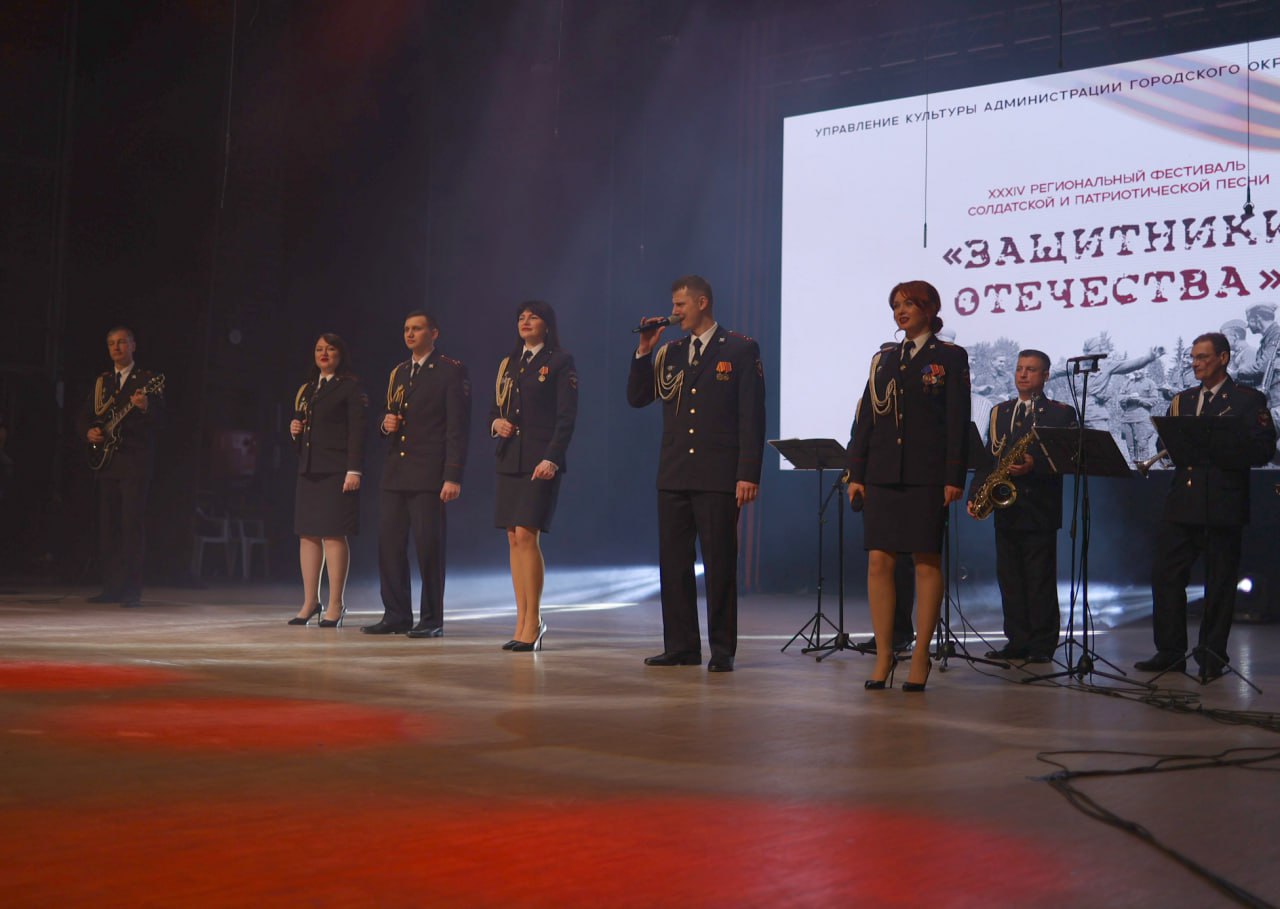 В Воронеже прошел праздничный концерт «На страже Родины» В Воронеже прошел праздничный концерт «На страже Родины»