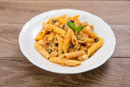 Пенне с баклажанами и фетой