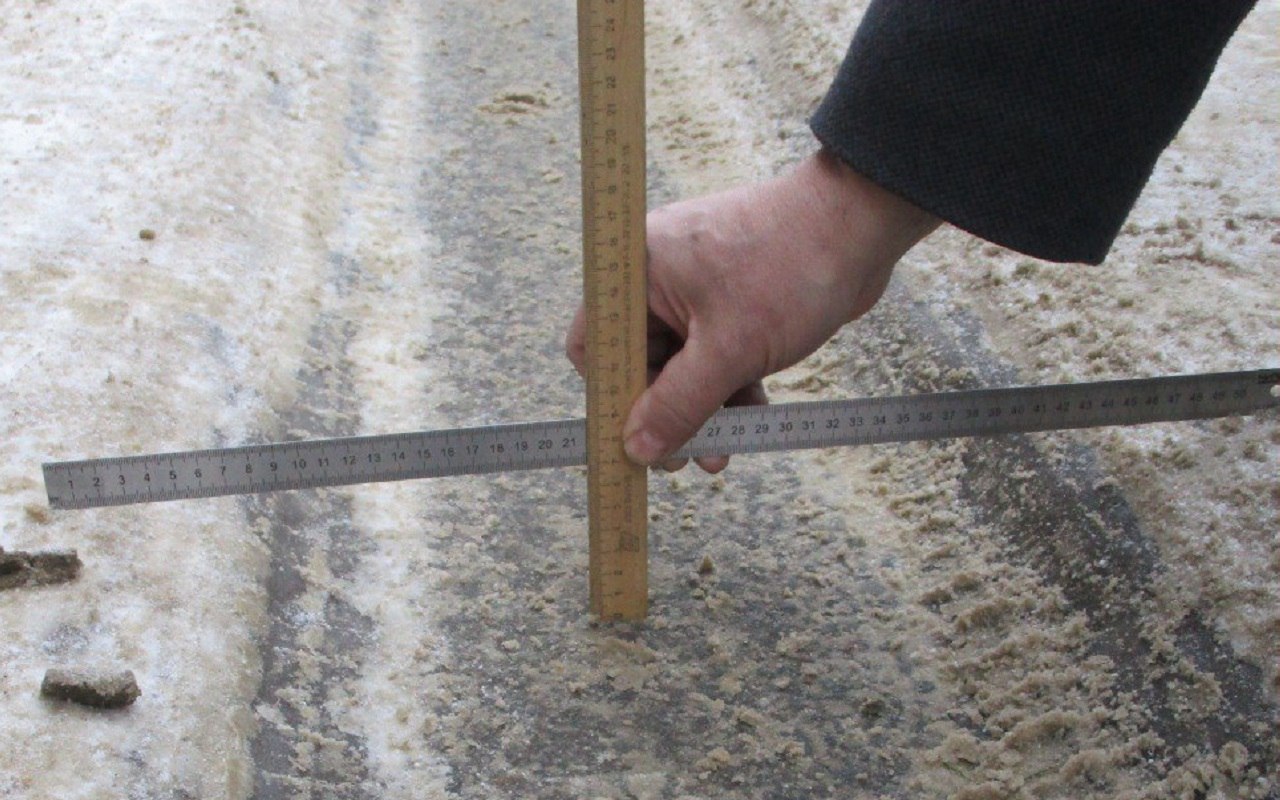 Еще один директор УК попал на штраф за гололед и неубранный снег