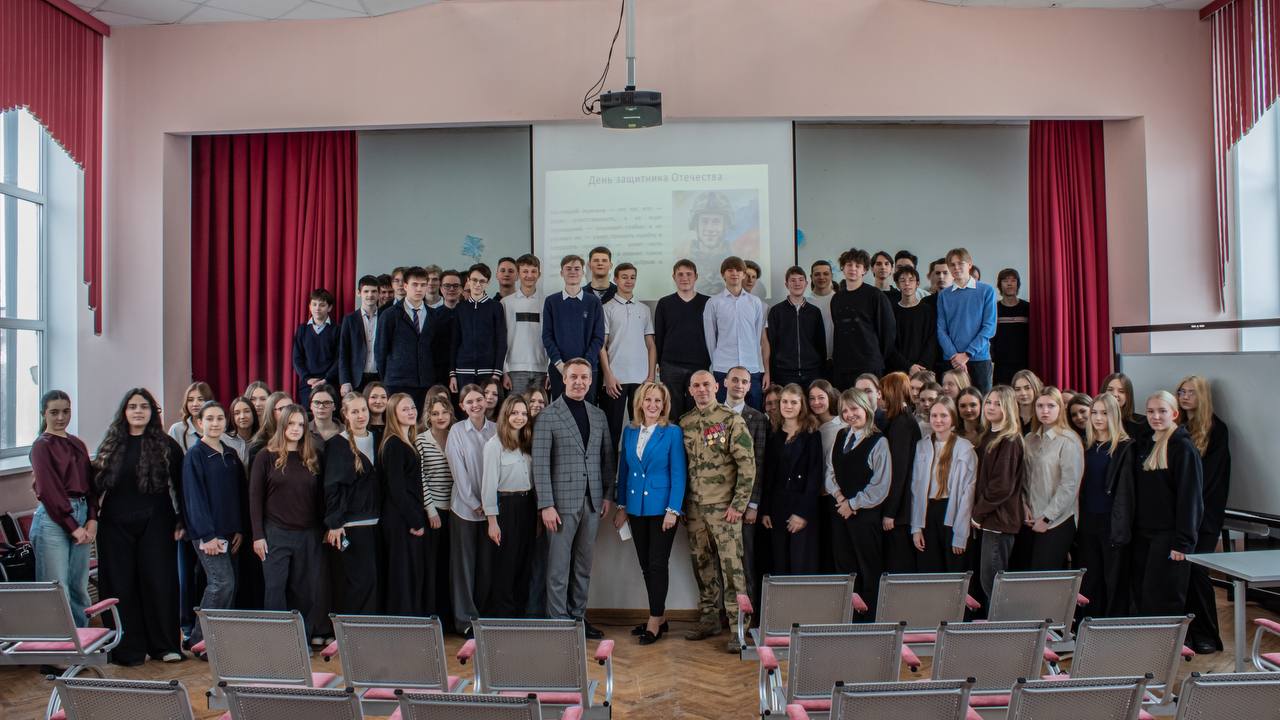 День защитника Отечества — это праздник, который связывает разные поколения и наполняет сердца чувством глубокой признательности