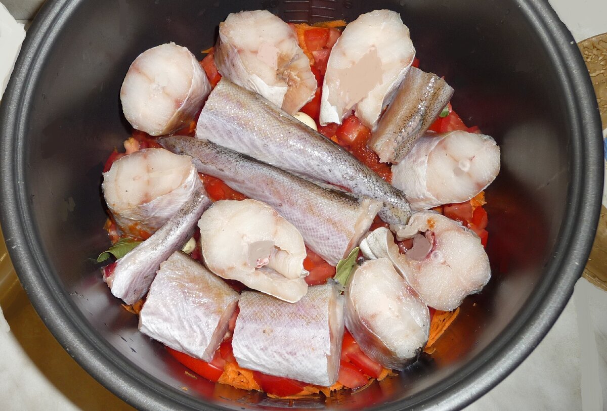 Вкусный минтай с овощами: простой и быстрый рецепт для семьи