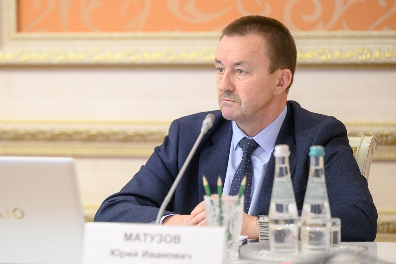 Депутаты Воронежской областной Думы совместно с экспертами регионального минэкономразвития разработали первый в России закон о стимулировании роботизации промышленных предприятий Депутаты Воронежской областной Думы совместно с экспертами регионального минэкономразвития разработали первый в России закон о стимулировании роботизации промышленных предприятий