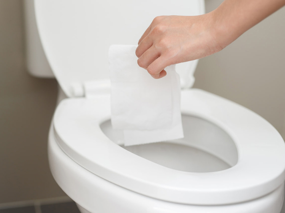 Опасные влажные салфетки: что нужно знать о проблемах с канализацией