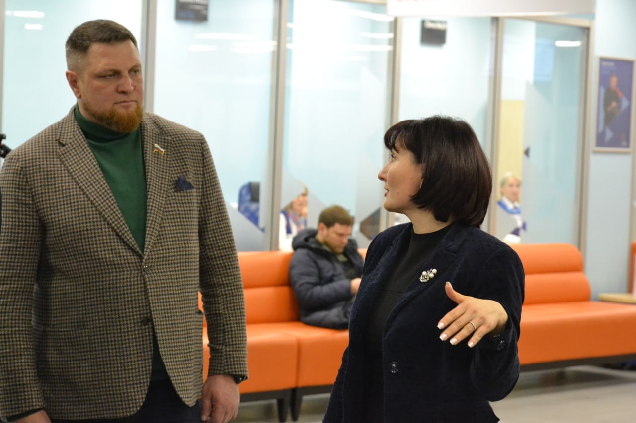 В кадровом центре «Правобережный» в Воронеже прошло расширенное заседание комитета областной Думы по труду и соцзащите В кадровом центре «Правобережный» в Воронеже прошло расширенное заседание комитета областной Думы по труду и соцзащите