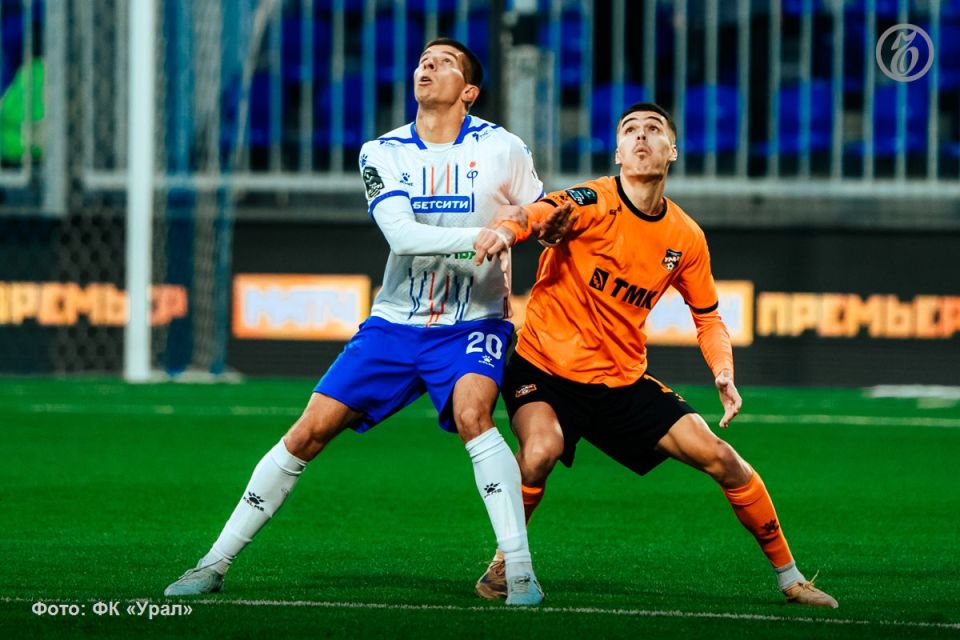 ���������� ���� ����� � ������ ����� �������� ����� ������ ���� PARI �������� ������� (�������)