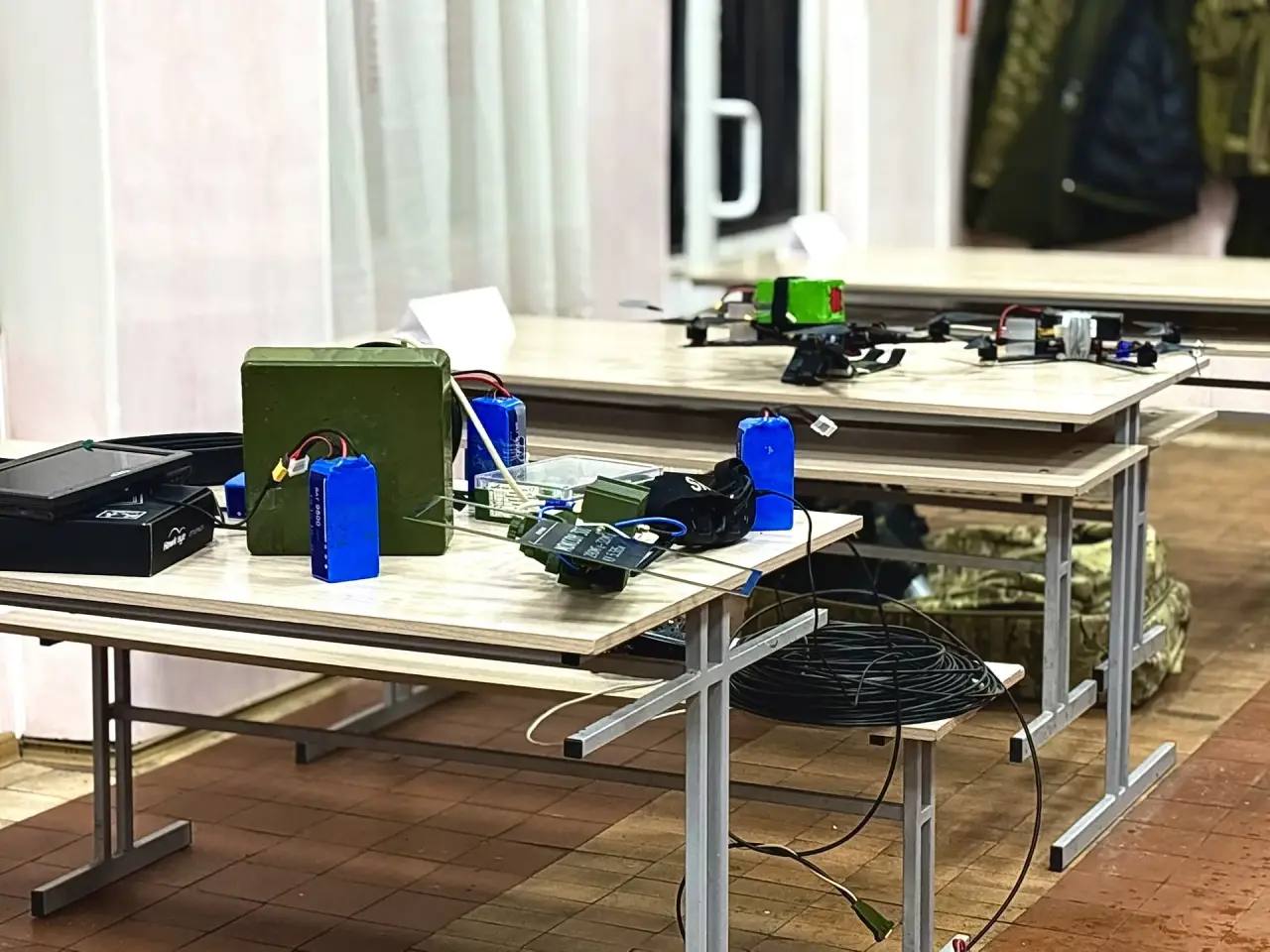 Игорь Кастюкевич: В волонтерских лагерях Единой России «Курский рубеж» и «Белгородский рубеж» стартовали 16 и 3 смена. Игорь Кастюкевич: В волонтерских лагерях Единой России «Курский рубеж» и «Белгородский рубеж» стартовали 16 и 3 смена.