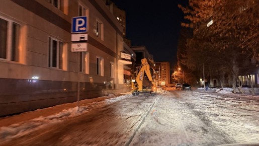 #уборка_Воронежа. Минувшей ночью с территории платных парковок вывезли более 500 кубометров снега