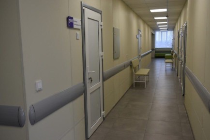 Виктор Водолацкий: В Новопсковской больнице отремонтировано три этажа – помощь от региона-шефа Воронежской области