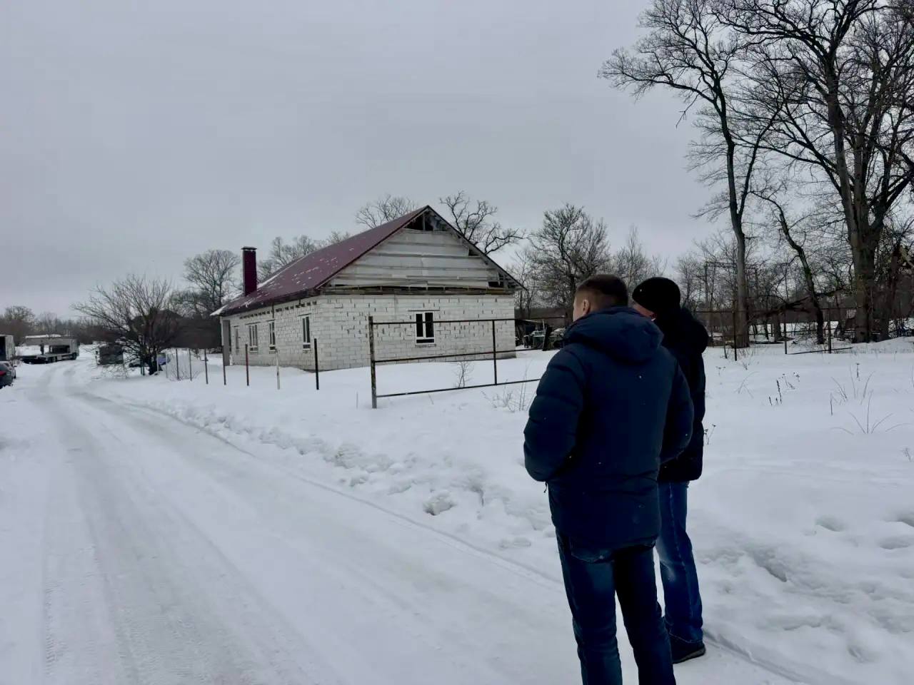 Провёл выездную встречу с жителями улицы Полякова Левобережного района Провёл выездную встречу с жителями улицы Полякова Левобережного района