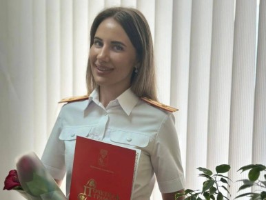 Федотова Ольга Викторовна - инспектор первого отделения (контроля за следственными органами) контрольно-следственного отдела следственного управления Следственного комитета Российской Федерации по Воронежской области