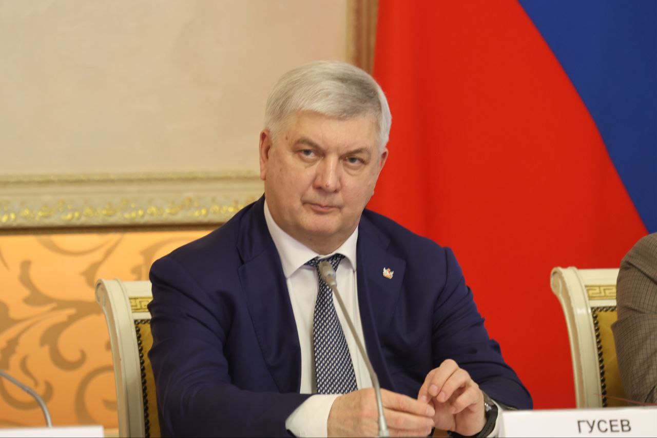 Артём Туров: Делегация Парламентского Собрания работает в Воронеже: итоги заседания комиссии по спорту, туризму и молполитике Артём Туров: Делегация Парламентского Собрания работает в Воронеже: итоги заседания комиссии по спорту, туризму и молполитике