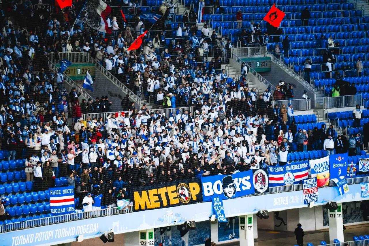 Александр Гусев: В Волгограде сегодня прервалась семиматчевая серия нашего «Факела» без поражений Александр Гусев: В Волгограде сегодня прервалась семиматчевая серия нашего «Факела» без поражений