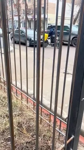 � �������� ������ ����� �� �������-�������� � �������� �� ����� � �����