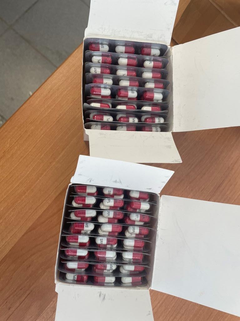 В Воронеже пресекли контрабанду сильнодействующего вещества в посылке из Индии В Воронеже пресекли контрабанду сильнодействующего вещества в посылке из Индии