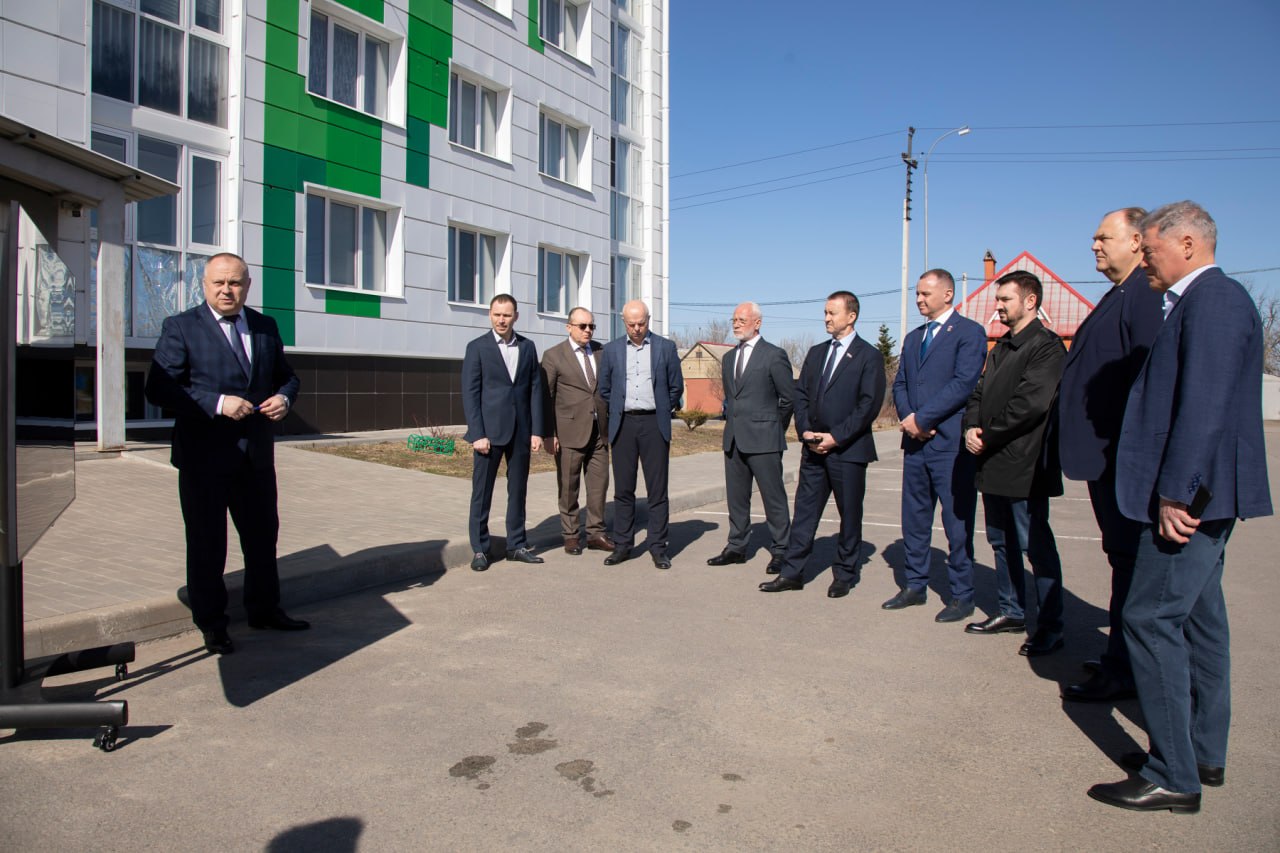 Юрий Матузов: «Экономика будущего ориентируется не только на высокие технологии, но и на людей» Юрий Матузов: «Экономика будущего ориентируется не только на высокие технологии, но и на людей»